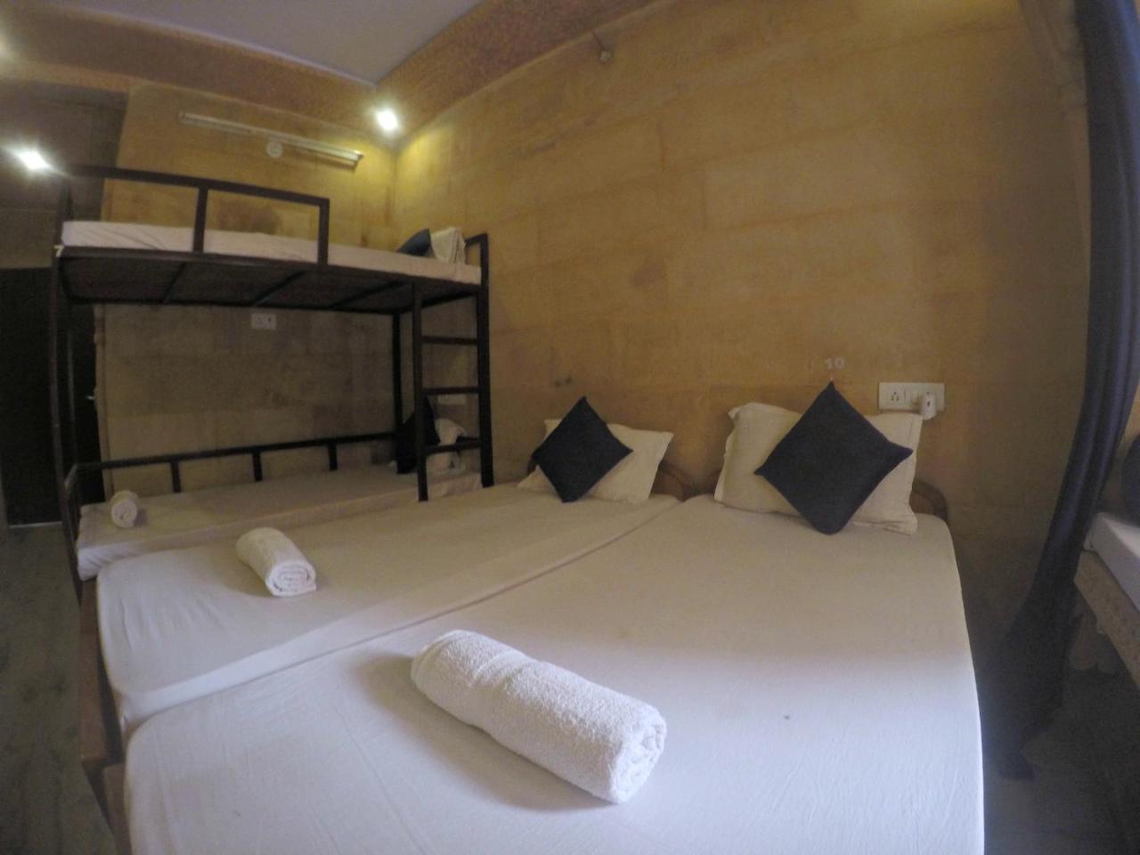 Hotel Kavi Palace Jaisalmer Extérieur photo